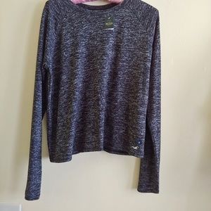 NWT HOLLISTER A&F Cropped Gray Easy Tee, S…